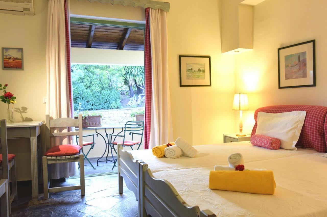 Isabella Country House,